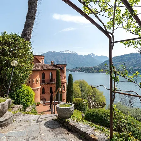 Stunning Castle In With Lake View Lägenhet Tremezzo